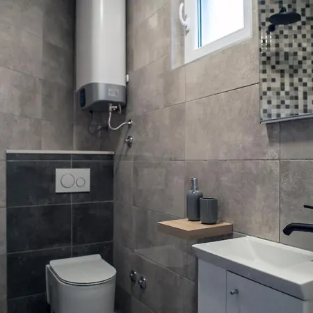 Villa Naklice Omis Exterior photo