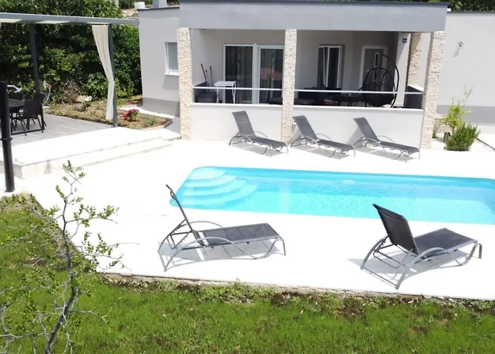 Villa Naklice