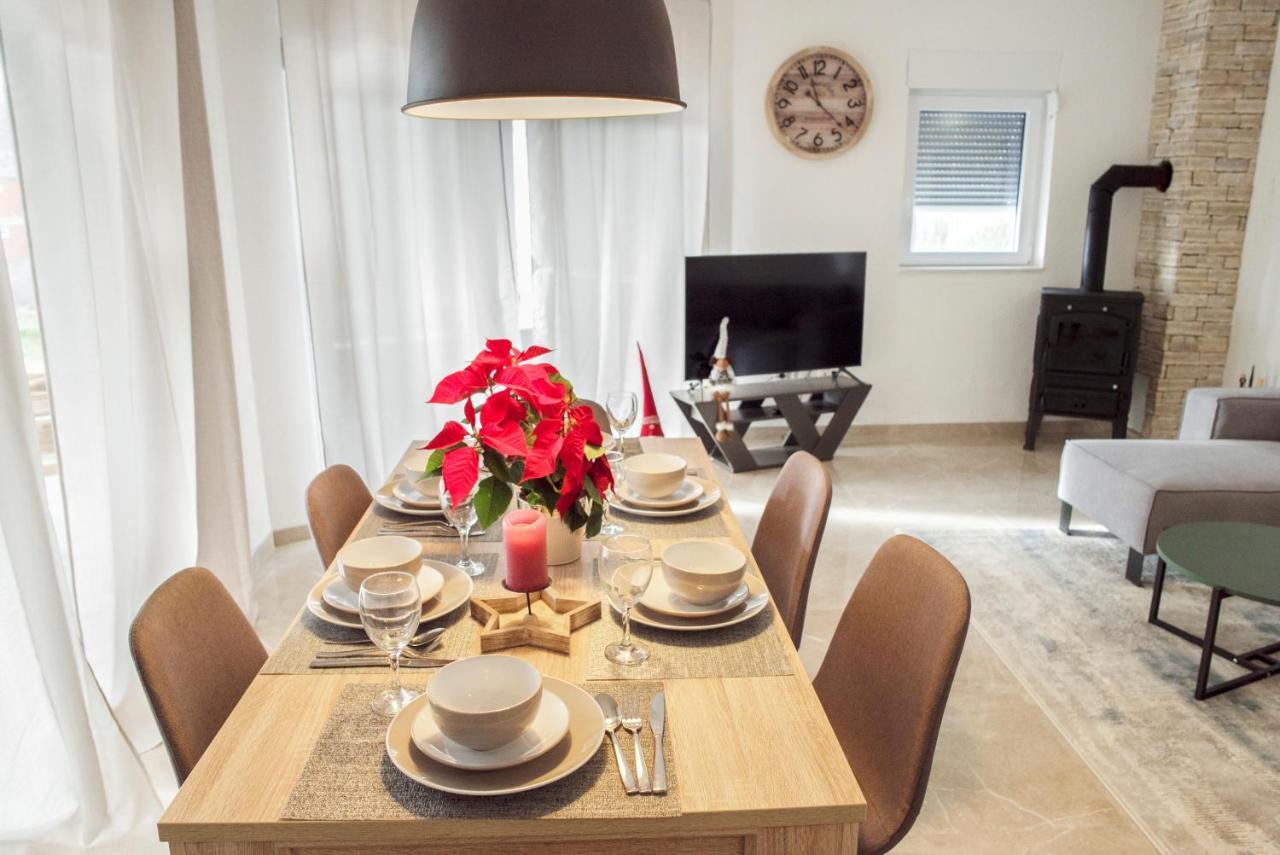 Villa Naklice Omis